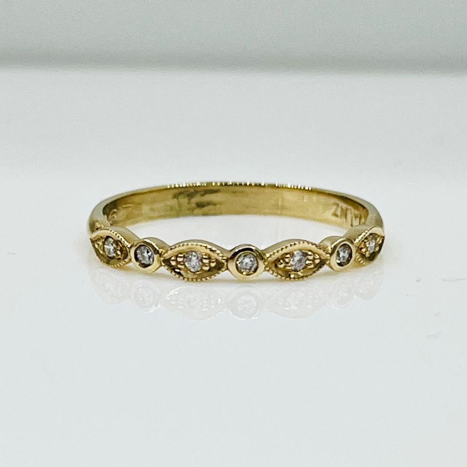 9ct Yellow Gold Fancy Diamond Set Band