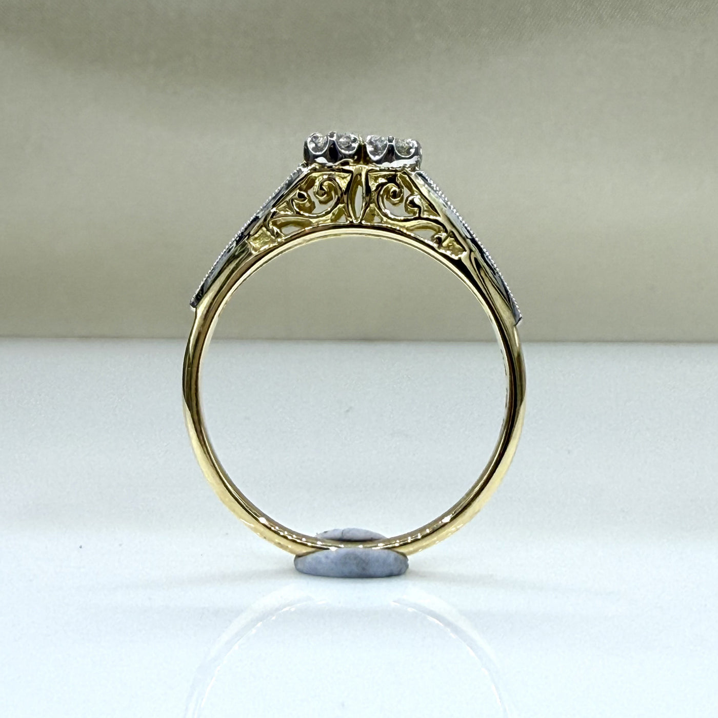 18ct Yellow Gold & Platinum Diamond Set Engagement Ring