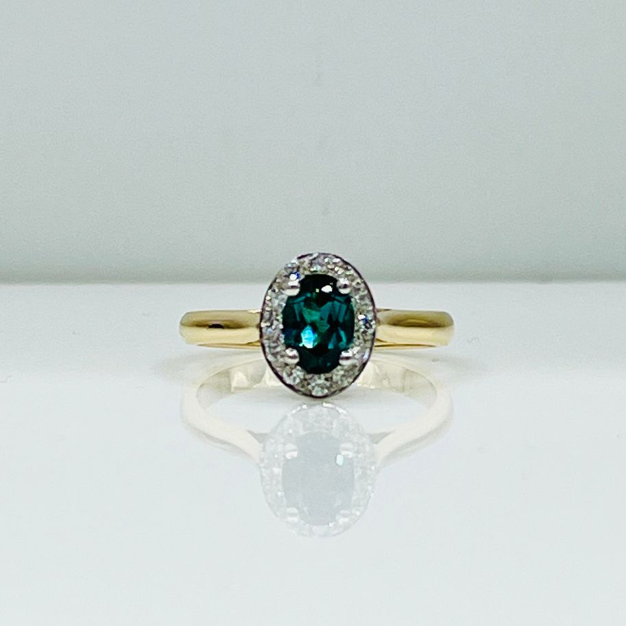 9ct Yellow Gold Teal Tourmaline & Diamond Ring