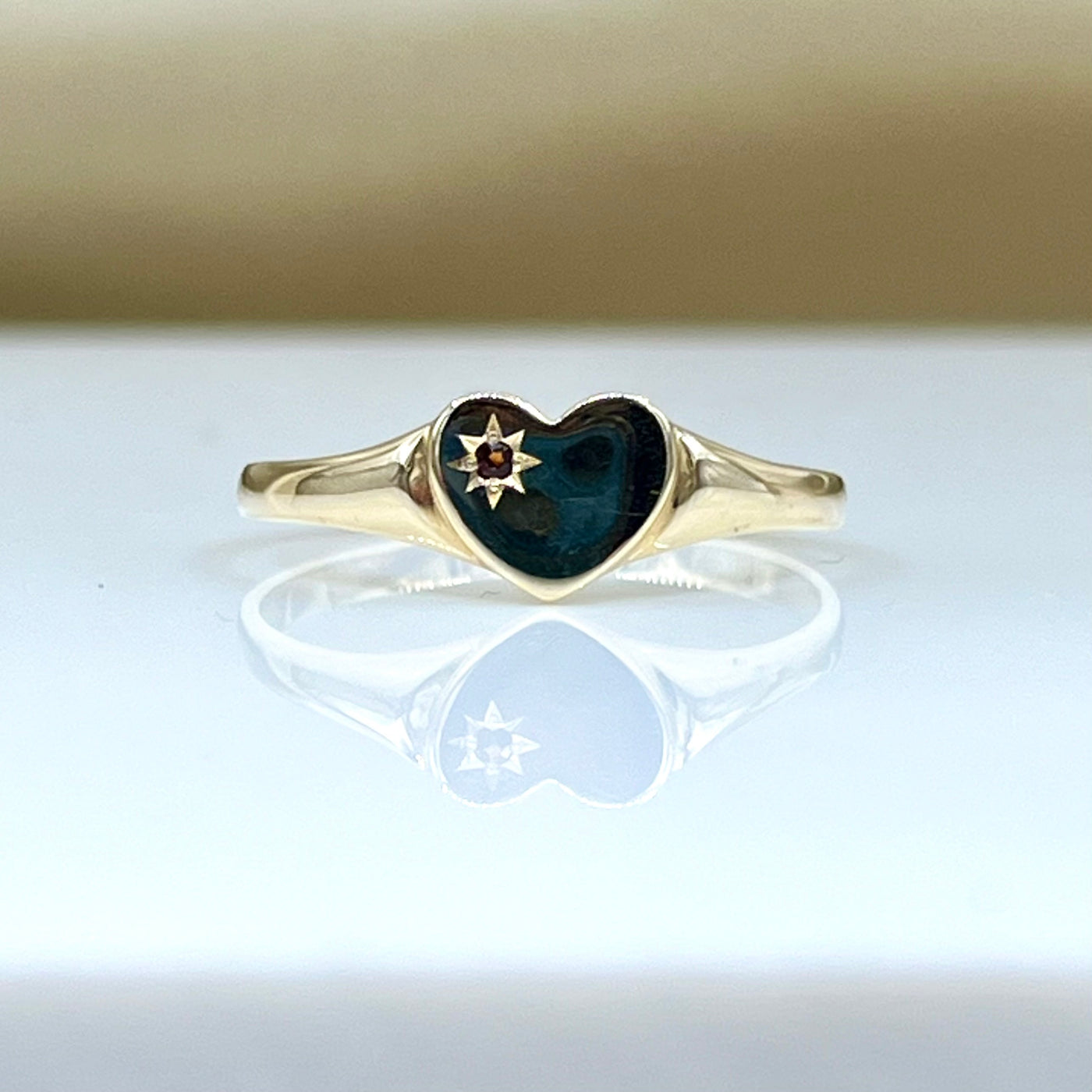 9ct Yellow Gold Heart Shaped Signet Ring with Garnet