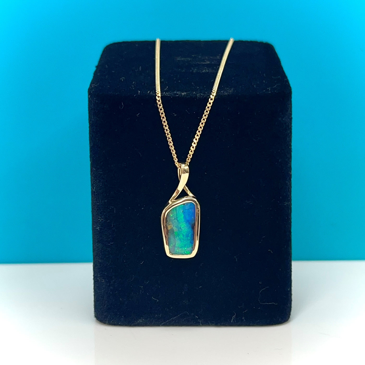 9ct Yellow Gold Solid Boulder Opal Necklace