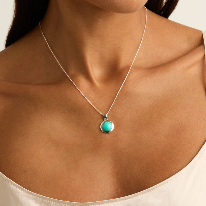 Najo Husk Turquoise Small Silver Necklace