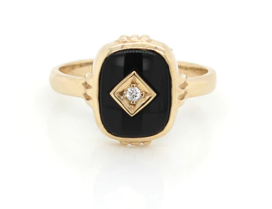 9ct Yellow Gold Onyx & Diamond Signet Ring