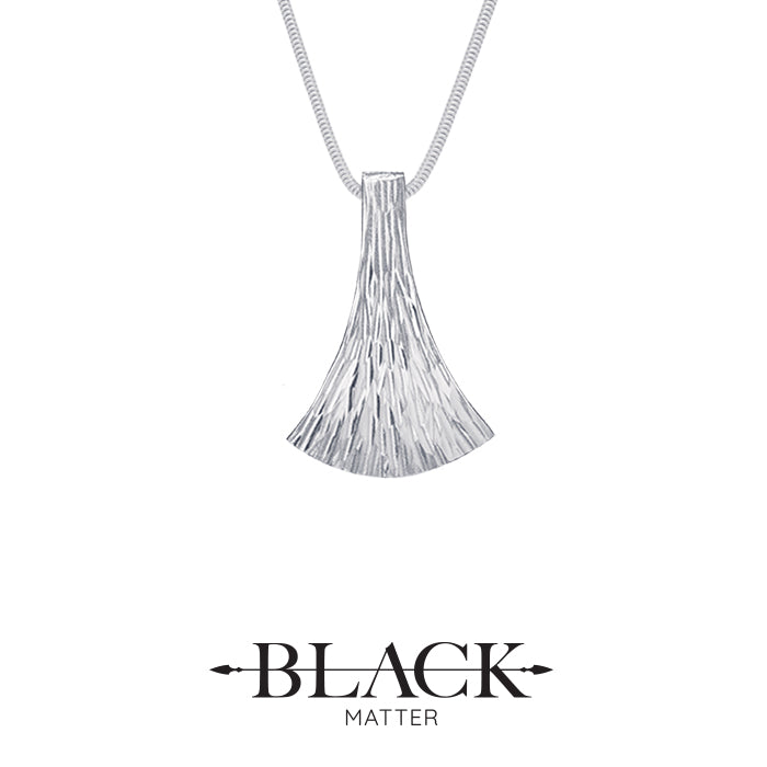 Black Matter Emergence medium necklace in Sterling Silver
